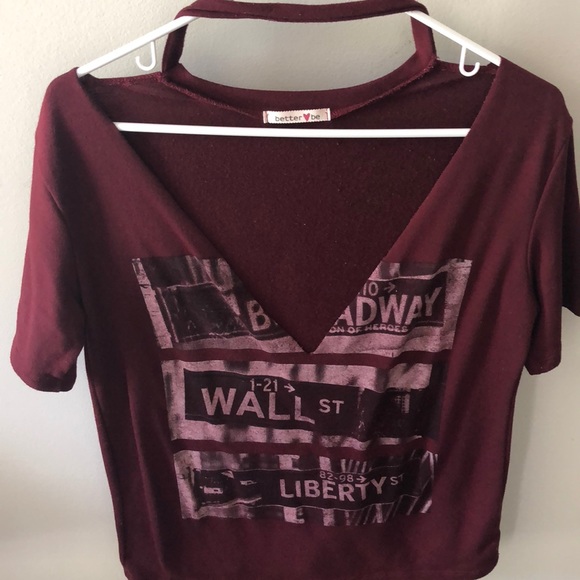 Lowcut V Tee - Picture 3 of 4